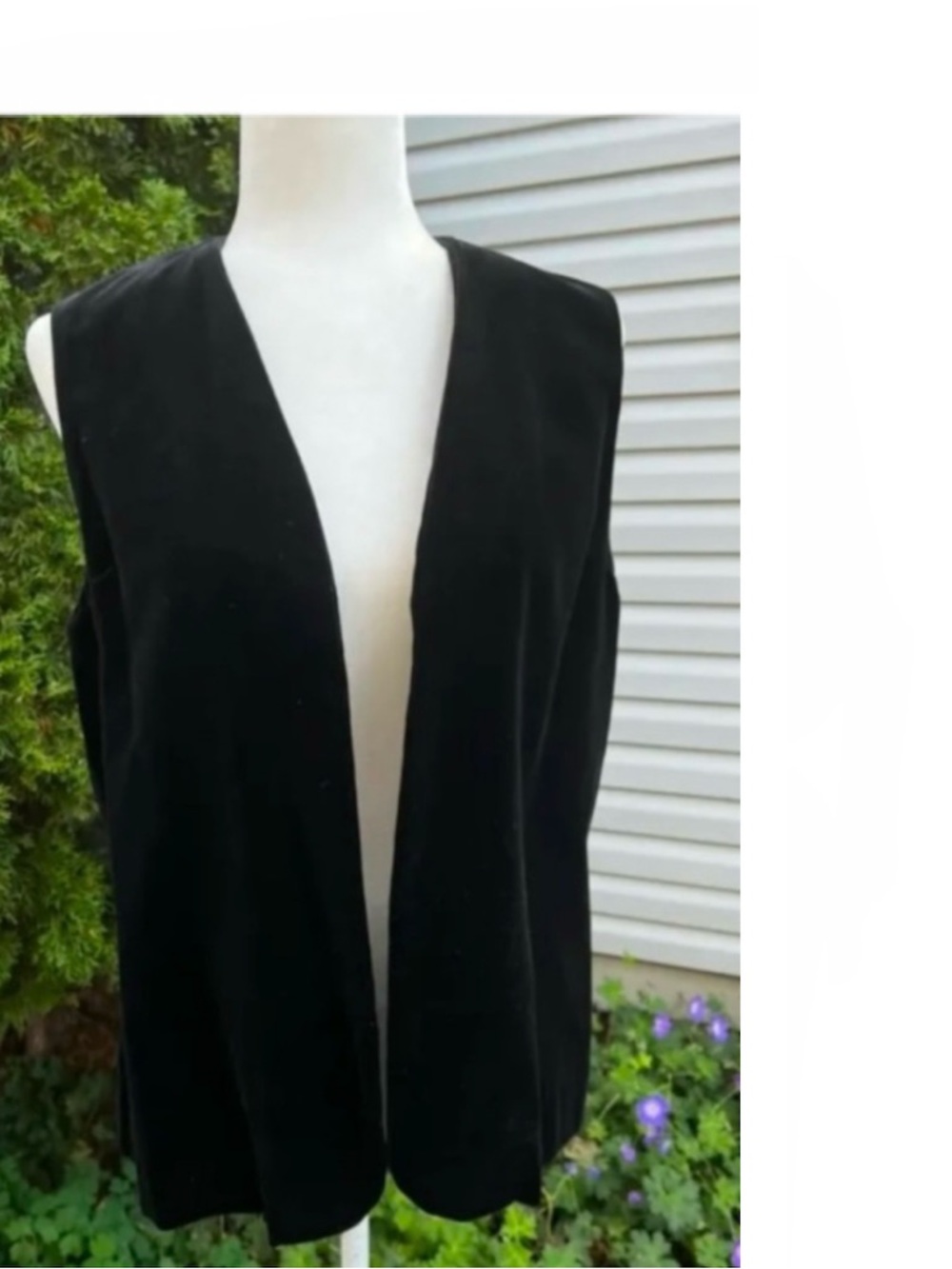 Vintage black velvet vest  / classic authentic traditional Scot